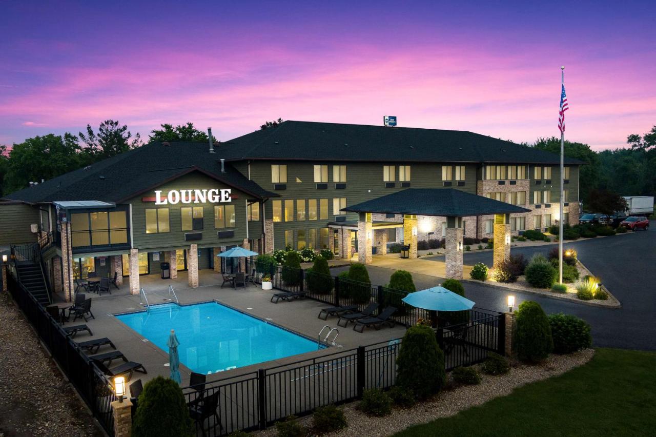 | Best Western Park Oasis Inn