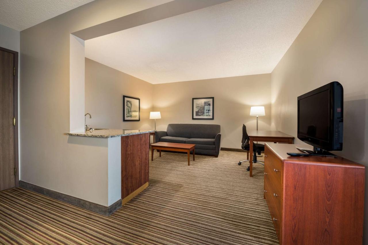 | Best Western Park Oasis Inn