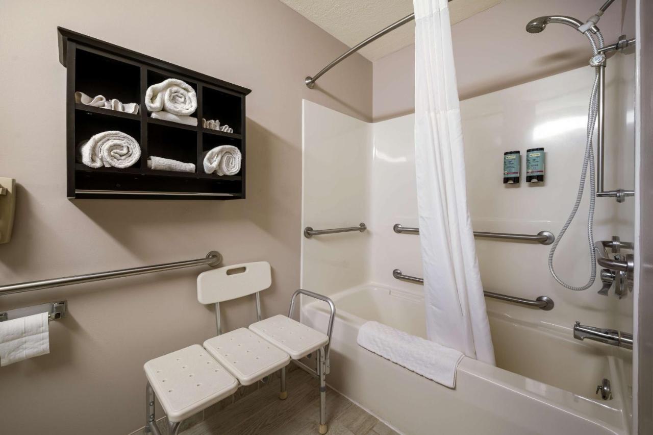 | Best Western Park Oasis Inn