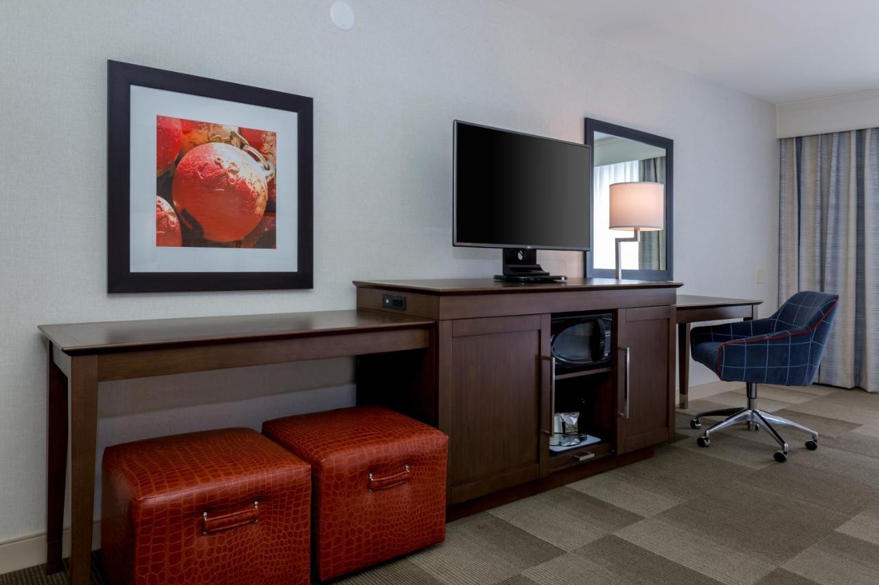 Queen Room with Two Queen Beds with Bath Tub - Disability Access at Hampton Inn & Suites San Diego-Poway