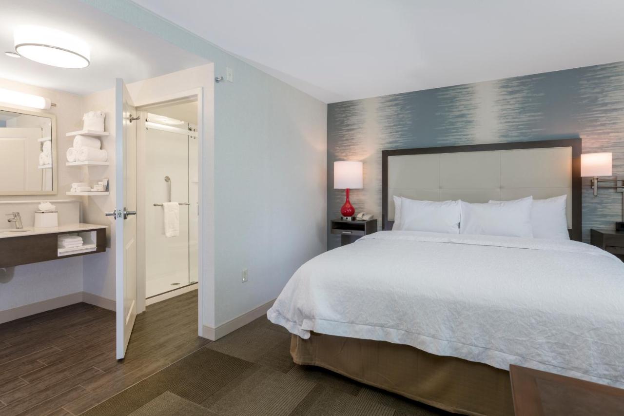 Premium King Room - Non-Smoking at Hampton Inn & Suites San Diego-Poway