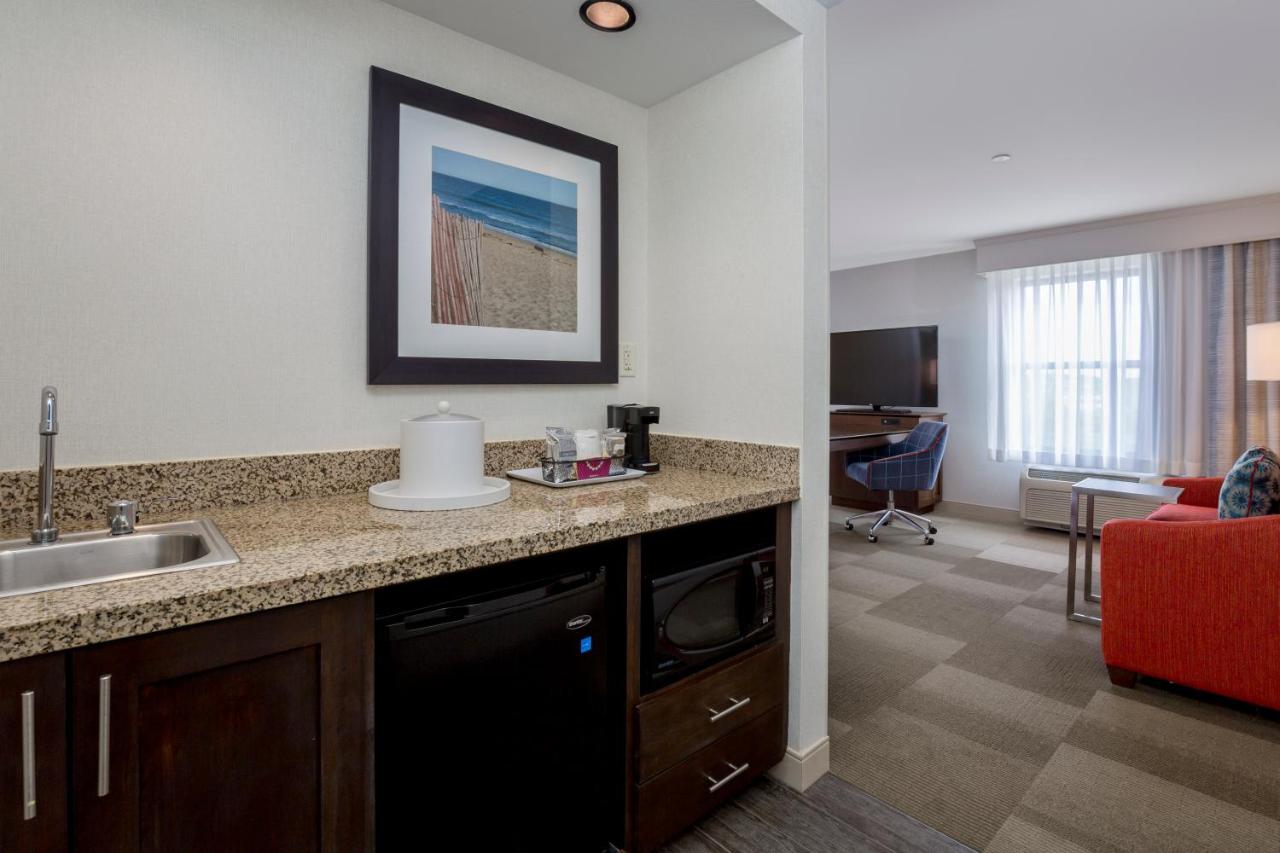 Premium King Room - Non-Smoking at Hampton Inn & Suites San Diego-Poway