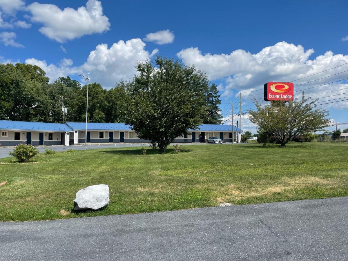  | Econo Lodge Mechanicsburg
