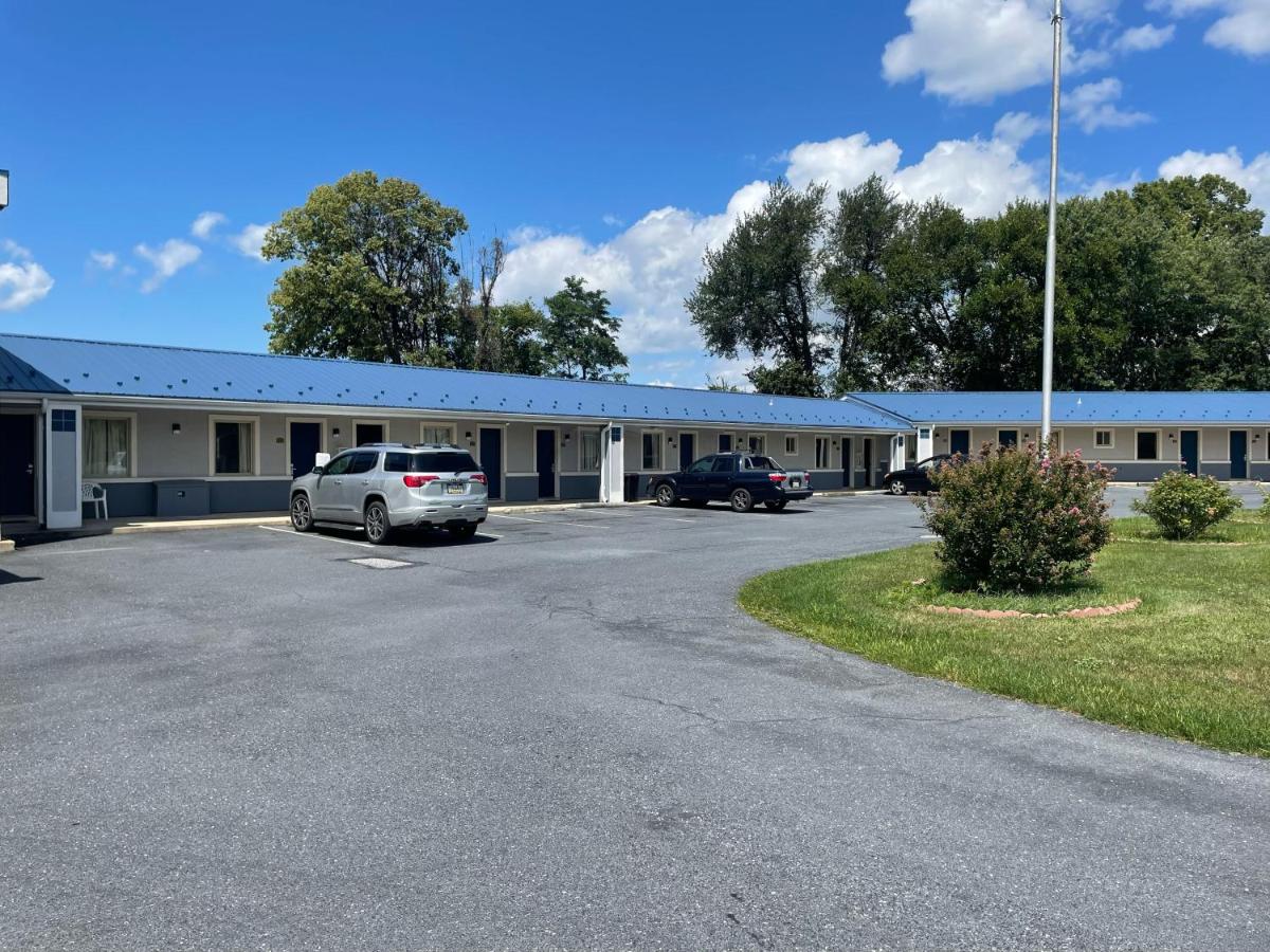  | Econo Lodge Mechanicsburg