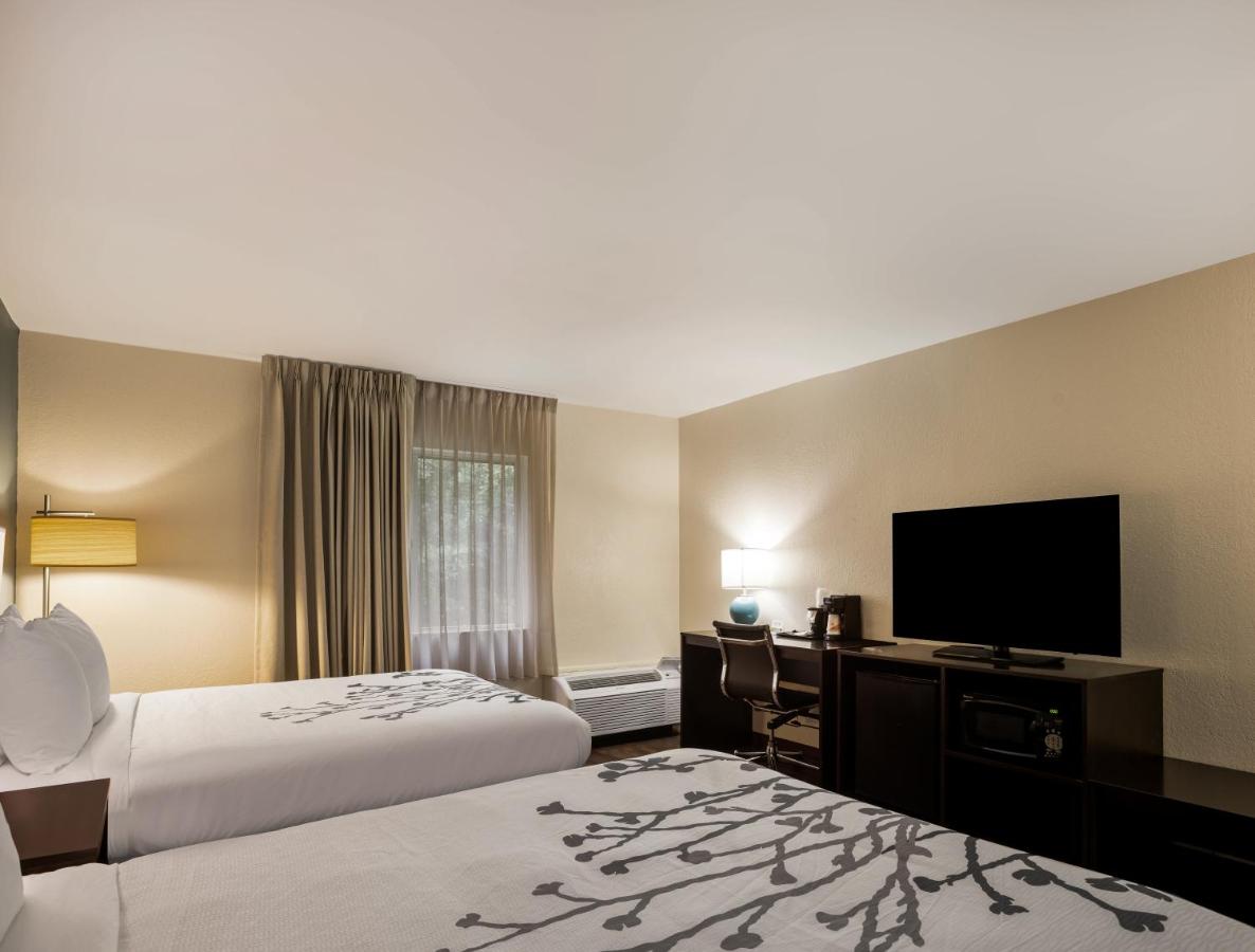 Queen Room with Two Queen Beds - Non-Smoking at Sleep Inn Savannah Midtown