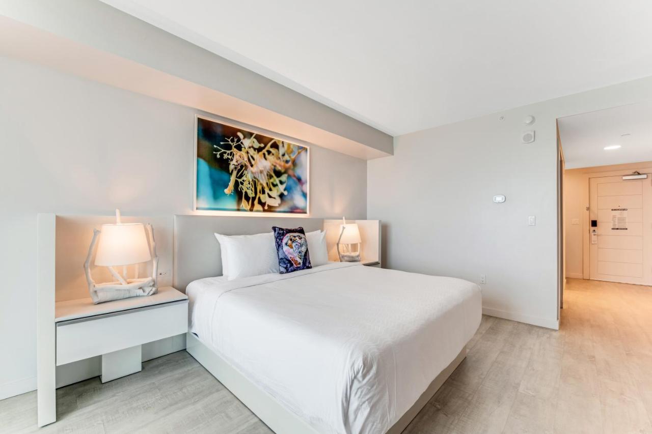 King Room with City View at Daytona Grande Oceanfront Resort