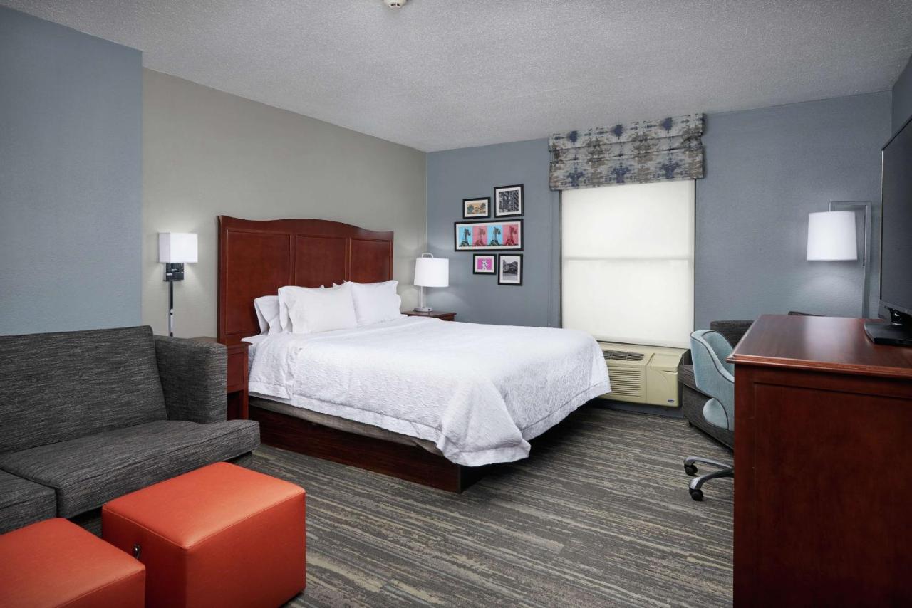 King with Sofa Bed - Non-Smoking at Hampton Inn Beaumont