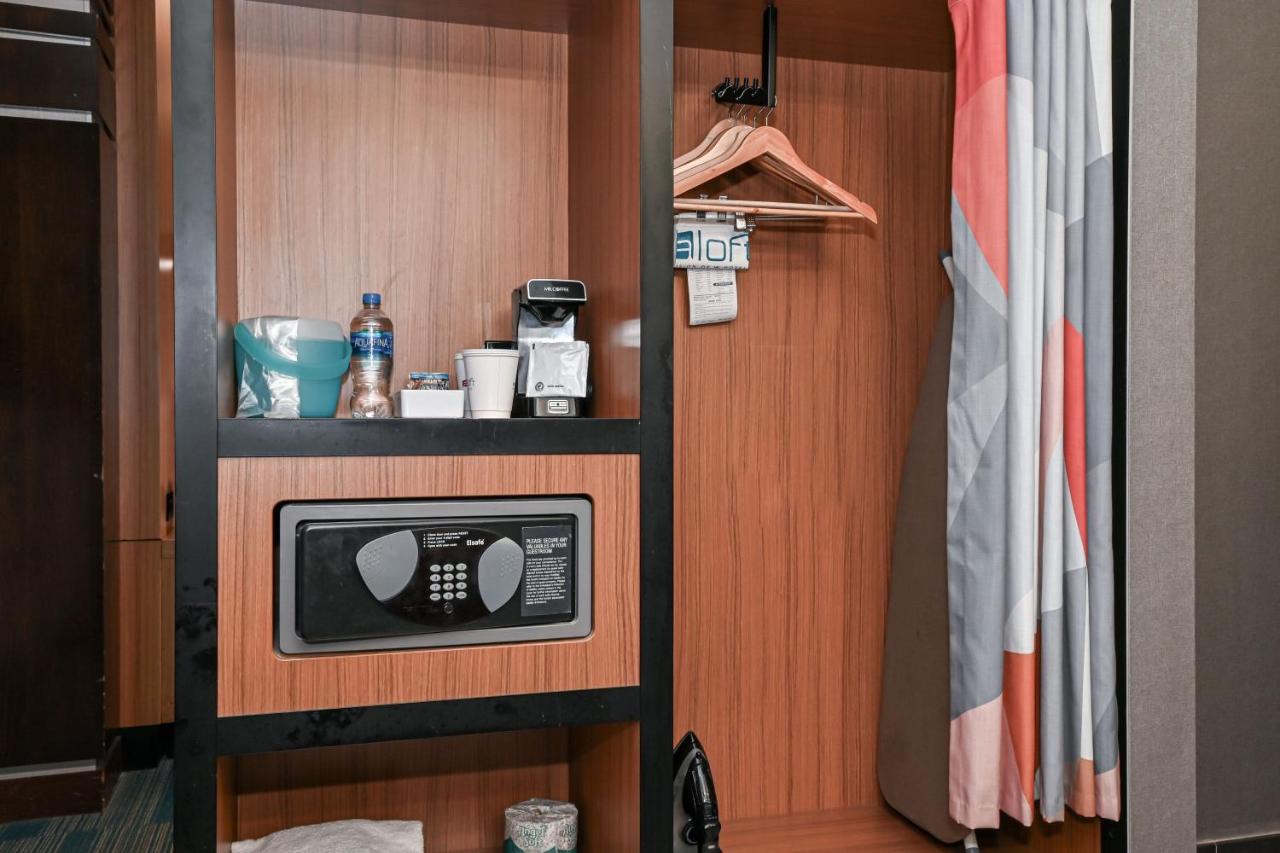 Aloft, Suite, 1 King at Aloft by Marriott Charlotte City Center