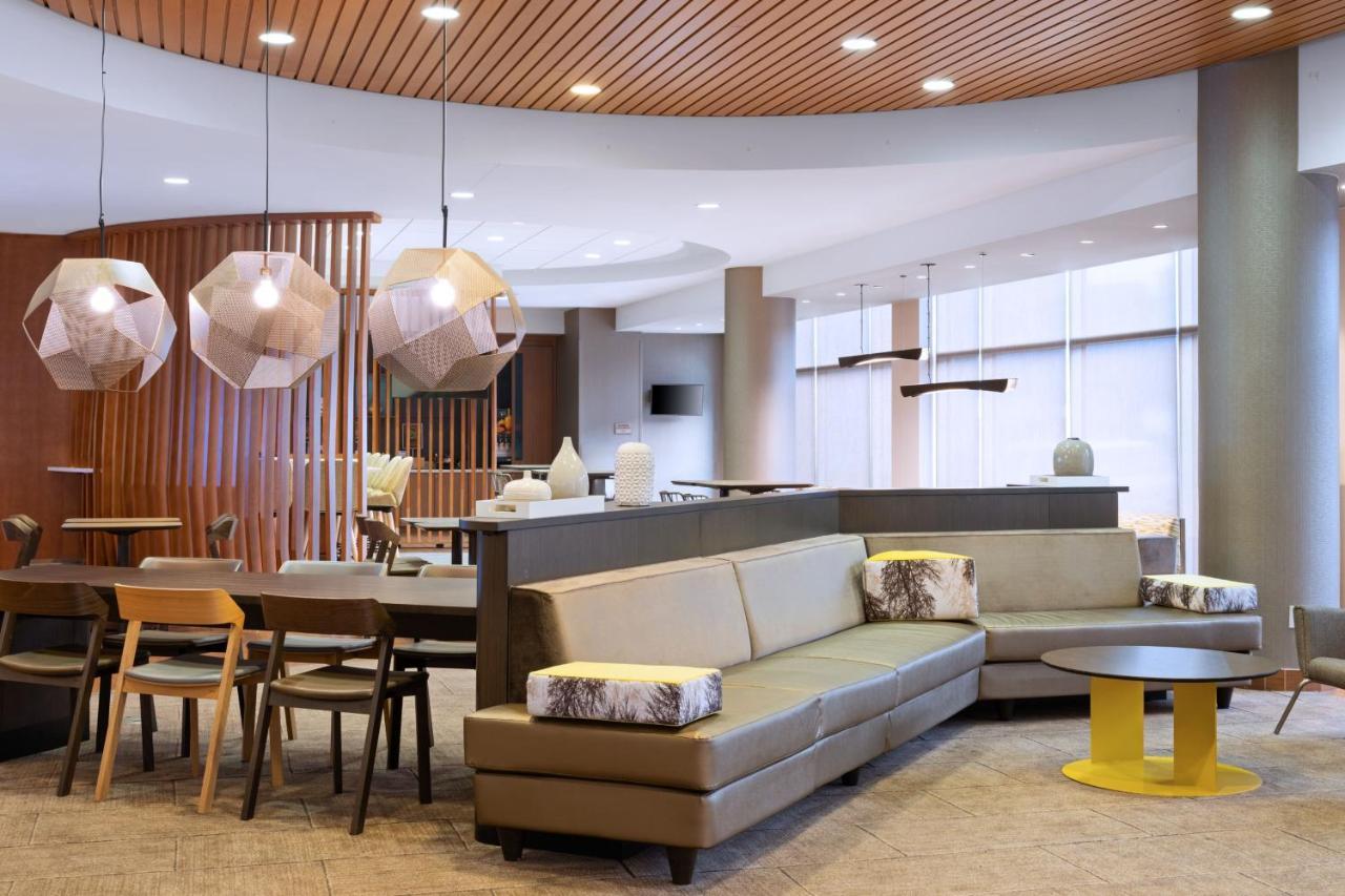 | SpringHill Suites by Marriott Pittsburgh Mt. Lebanon