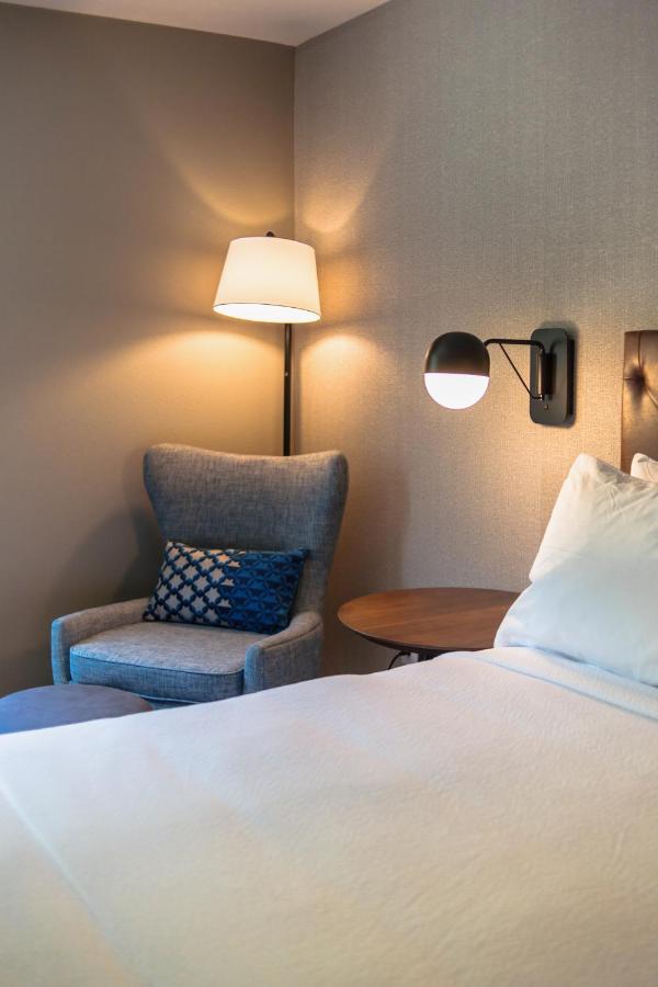 Traditional King Room at Four Points by Sheraton Deadwood