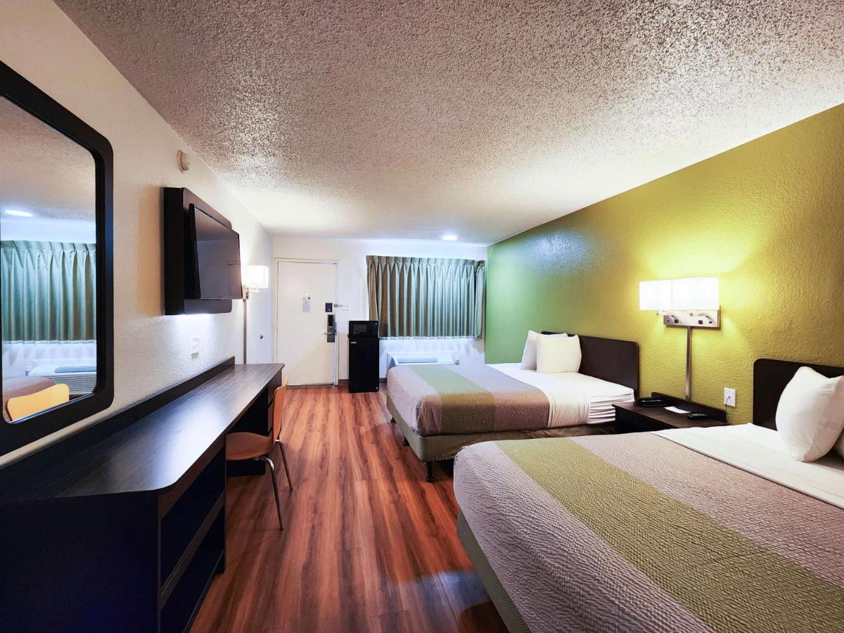 | Motel 6-Baytown, TX - Baytown East