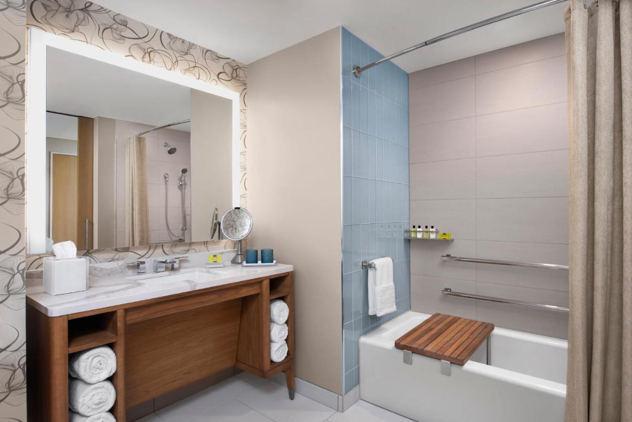 | InterContinental San Diego, an IHG Hotel