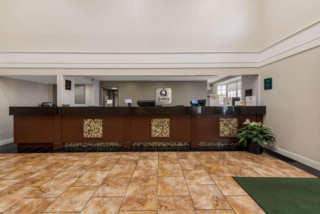 | Quality Inn Airport