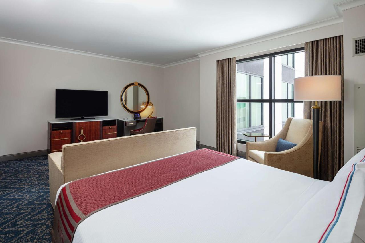 King Suite at Higgins Hotel, Official Hotel of The National WWII Museum, Curio Collection by Hilton