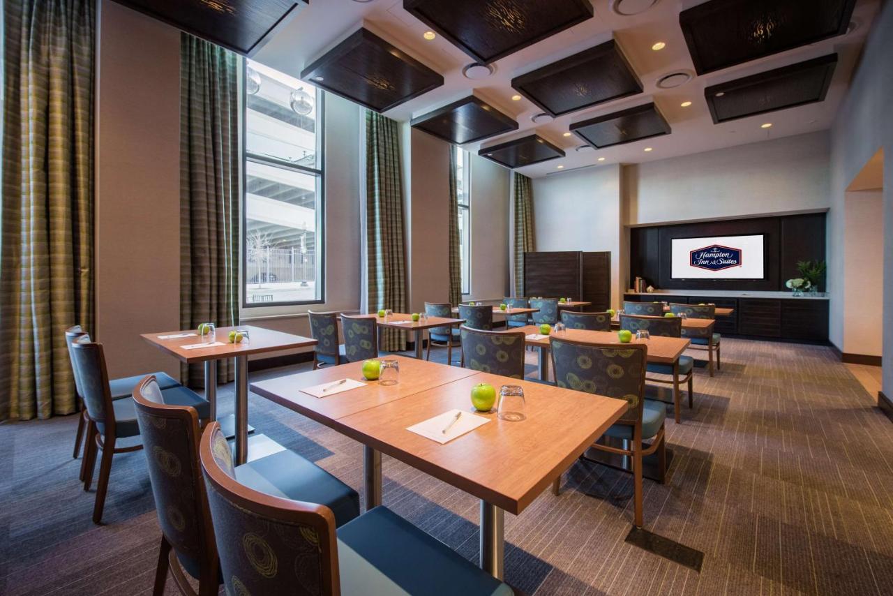  | Hampton Inn & Suites Washington, D.C. - Navy Yard