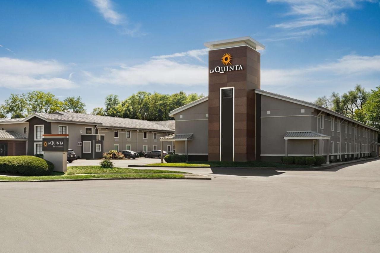 | La Quinta Inn by Wyndham Lexington