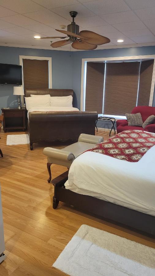  | Acorn Hill Lodge and Spa
