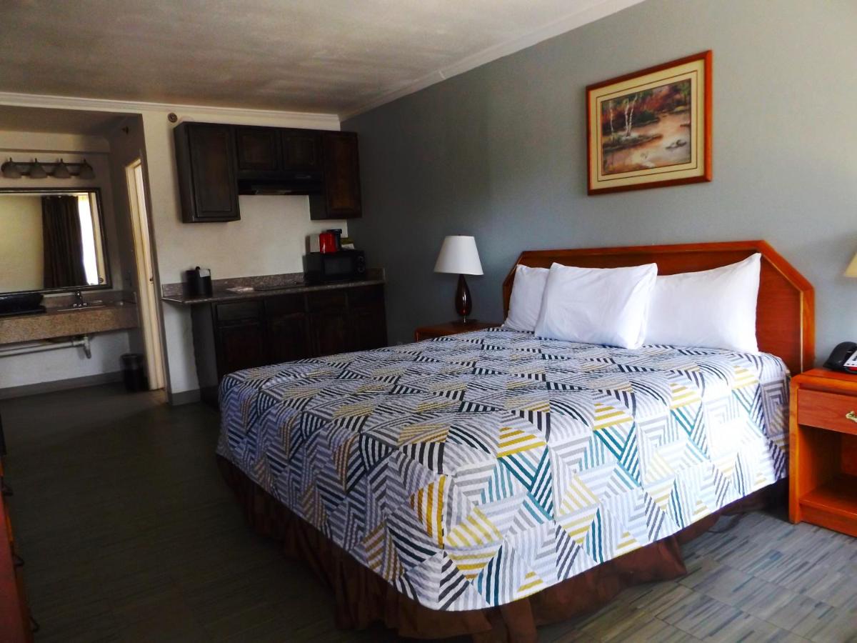 | Stay Express Inn Fort Worth
