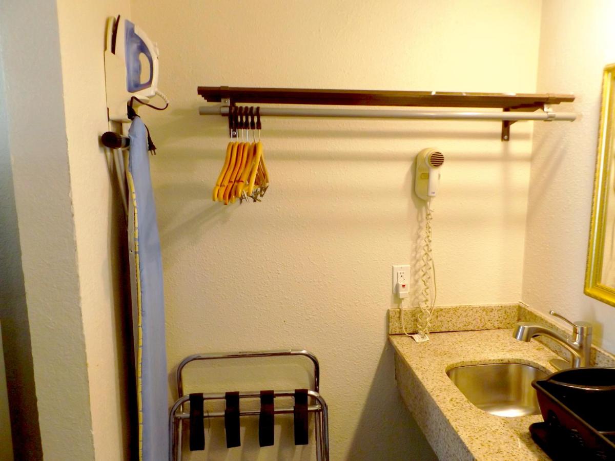 | Stay Express Inn Fort Worth