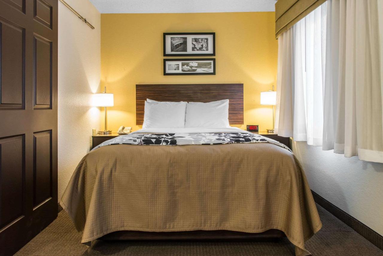 | Sleep Inn & Suites Pittsburgh