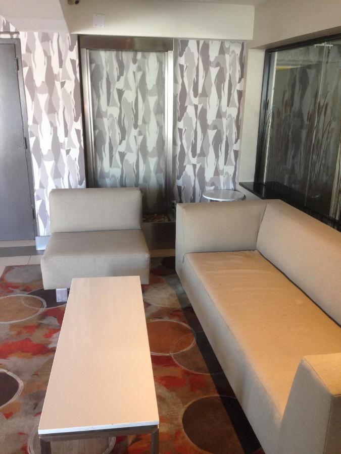 | Brooklyn Motor Inn