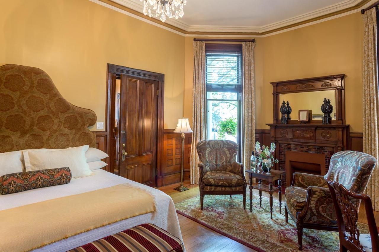 | Kehoe House, Historic Inns of Savannah Collection