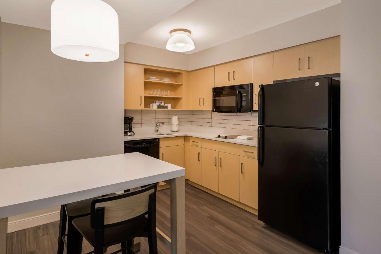 | Sonesta ES Suites Andover Boston