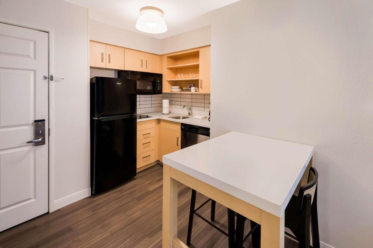 | Sonesta ES Suites Andover Boston
