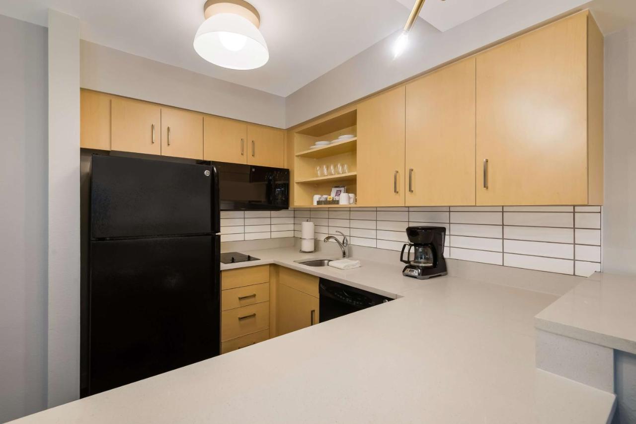 Two Bedroom Suite- King in Each at Sonesta ES Suites Andover Boston