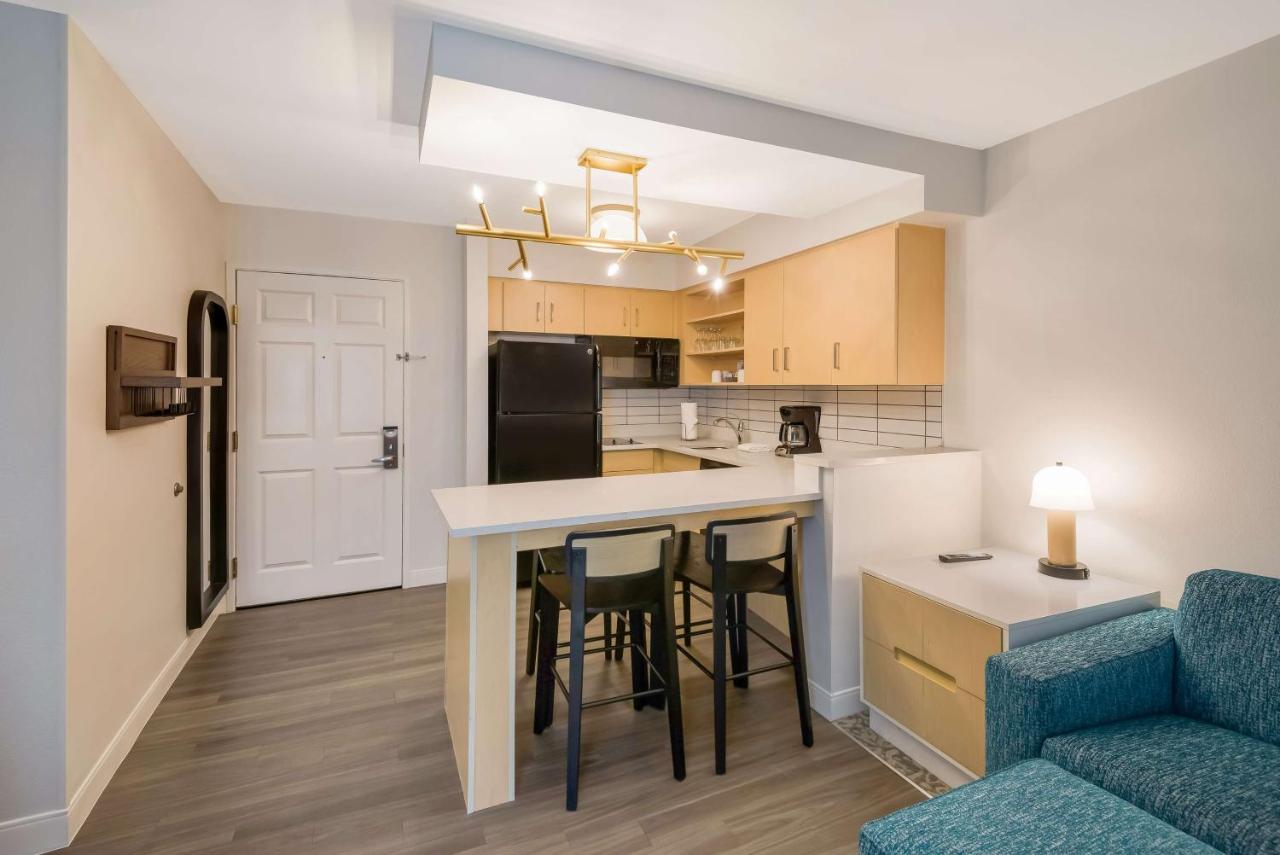 Two Bedroom Suite- King in Each at Sonesta ES Suites Andover Boston