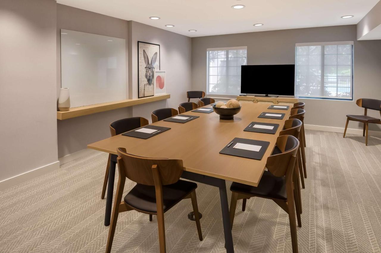 | Sonesta ES Suites Andover Boston