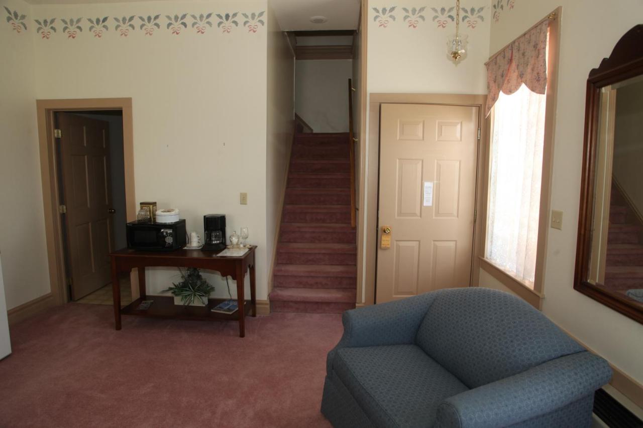 | Oak Valley Inn and Suites