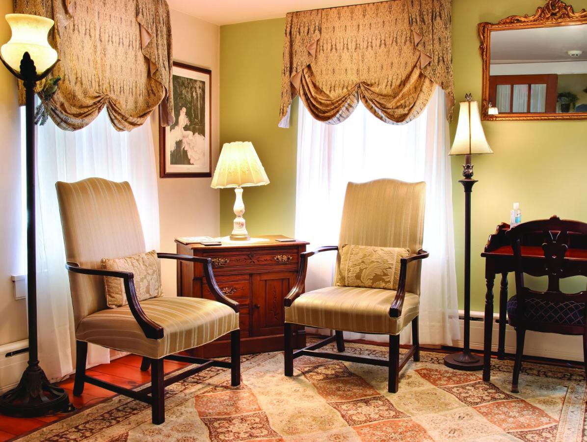 | EJ Bowman House Bed & Breakfast