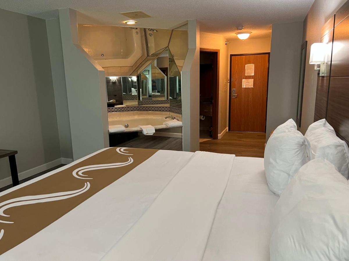 Superior King Room - Non-Smoking at Quality Inn & Suites Red Wing