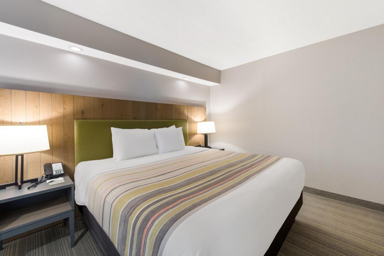 Studio King Suite - Non-Smoking at Country Inn & Suites by Radisson, Wichita East, KS
