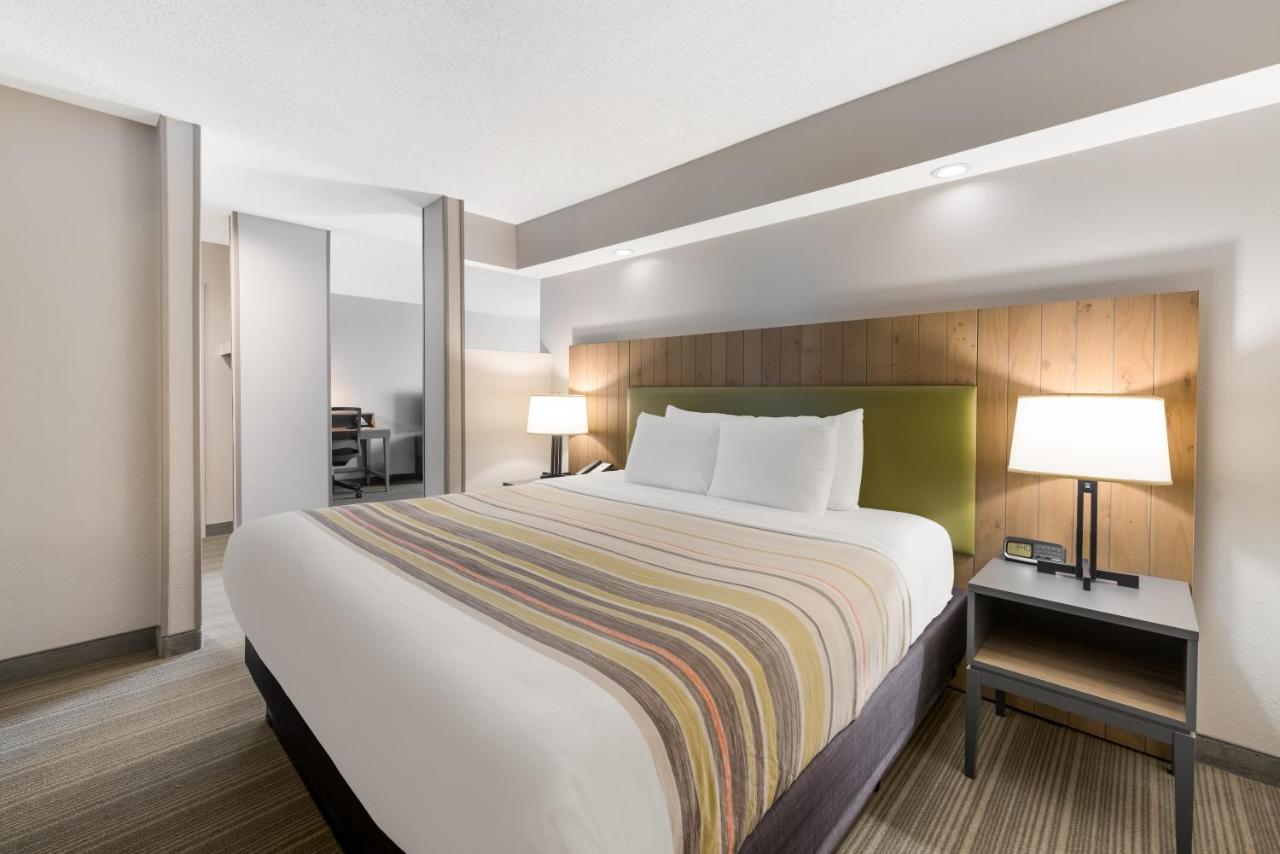 Studio King Suite - Non-Smoking at Country Inn & Suites by Radisson, Wichita East, KS
