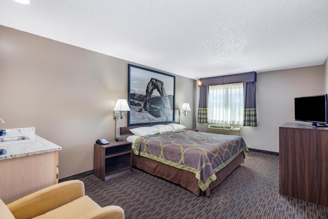  | Super 8 by Wyndham Richfield UT