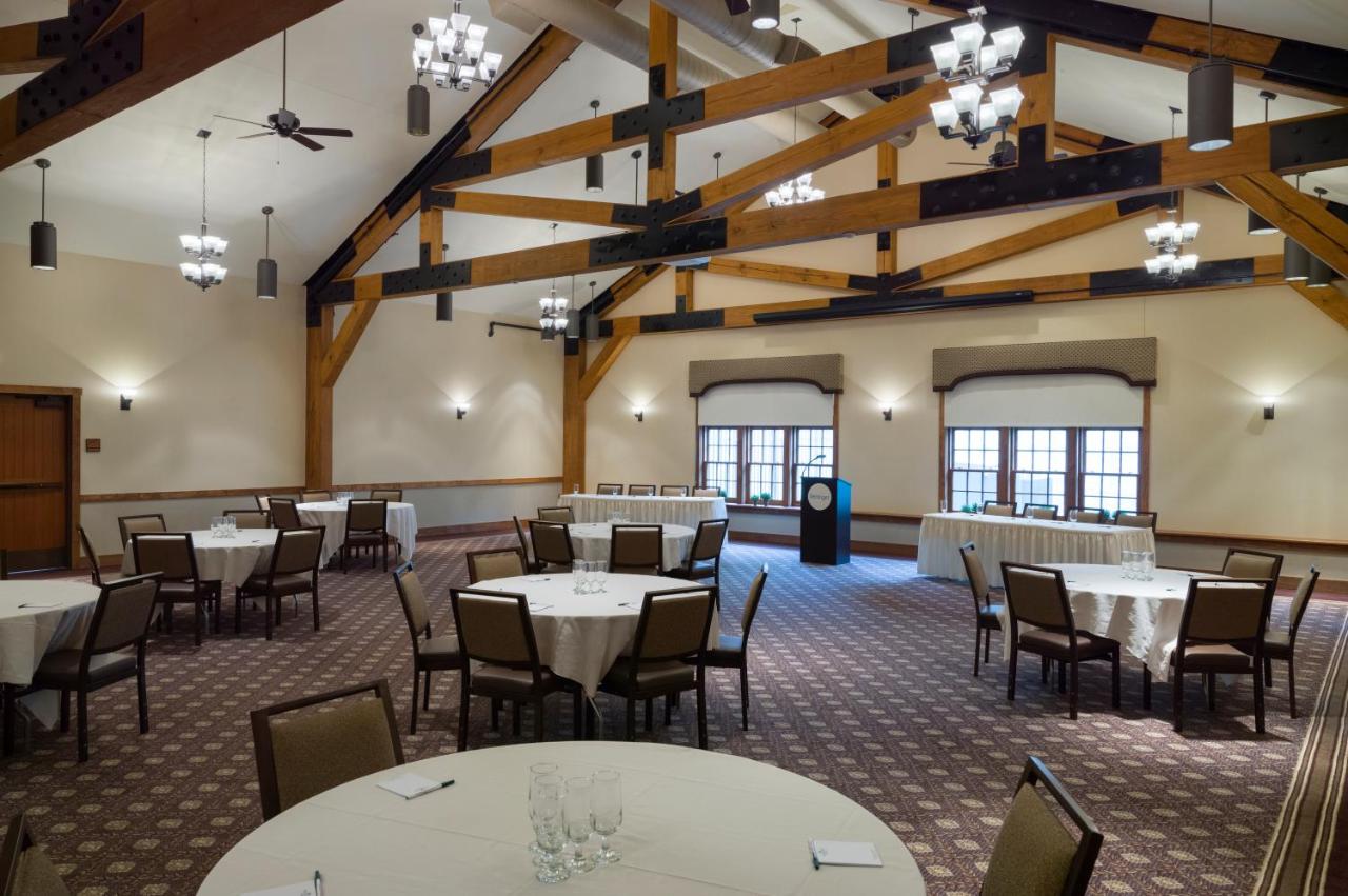 | Pine Barn Inn