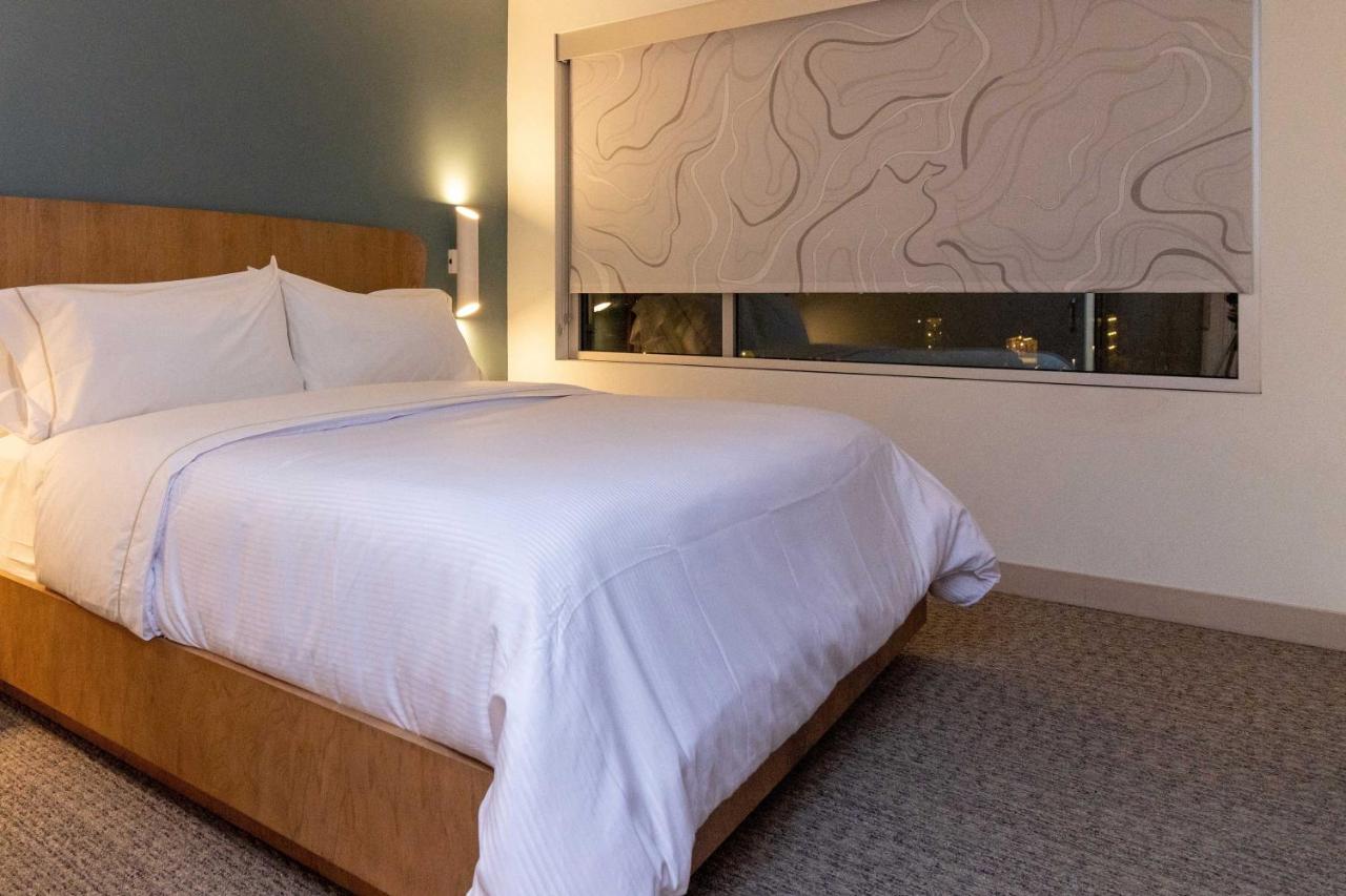  | Element St. Louis Midtown