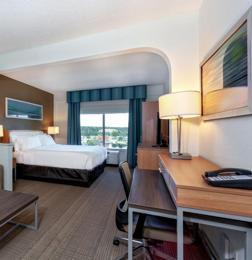 King Room with View at Holiday Inn St. Augustine - World Golf by IHG