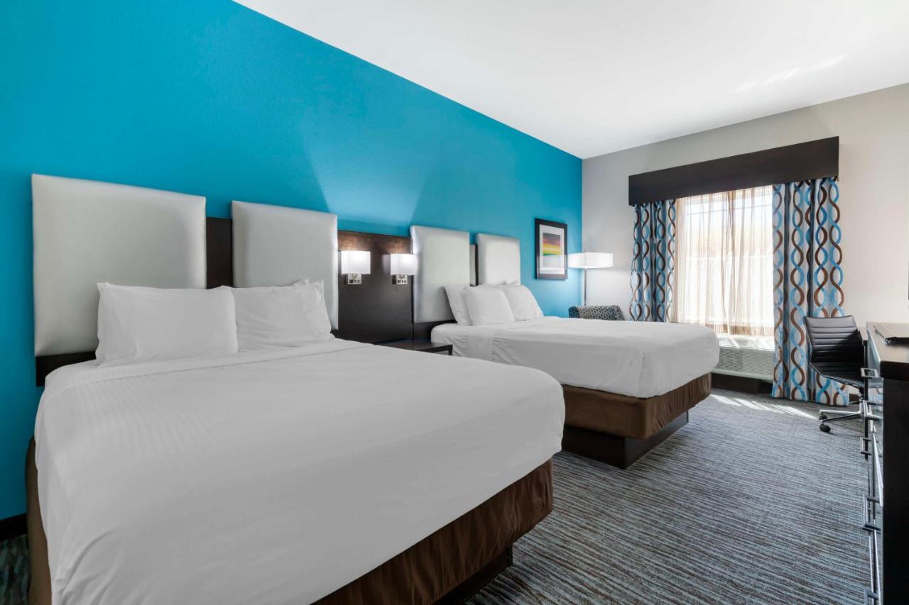 Queen Room with Two Queen Beds - Non-Smoking at Best Western Plus Pleasanton Hotel