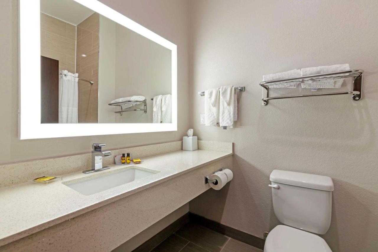 King Suite with Sofa Bed - Non-Smoking at Best Western Plus Pleasanton Hotel