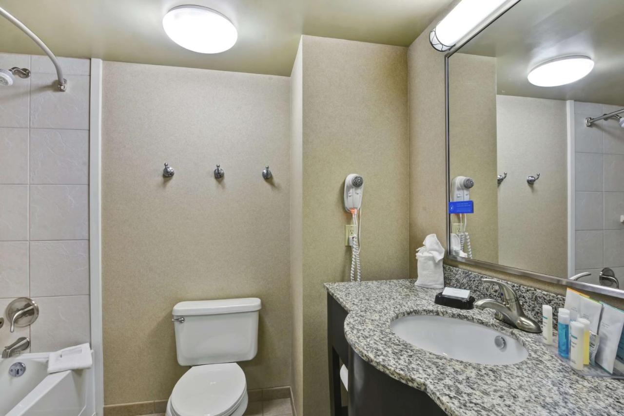 Double Room with Two Double Beds - Non-Smoking at Hampton Inn Lewisburg