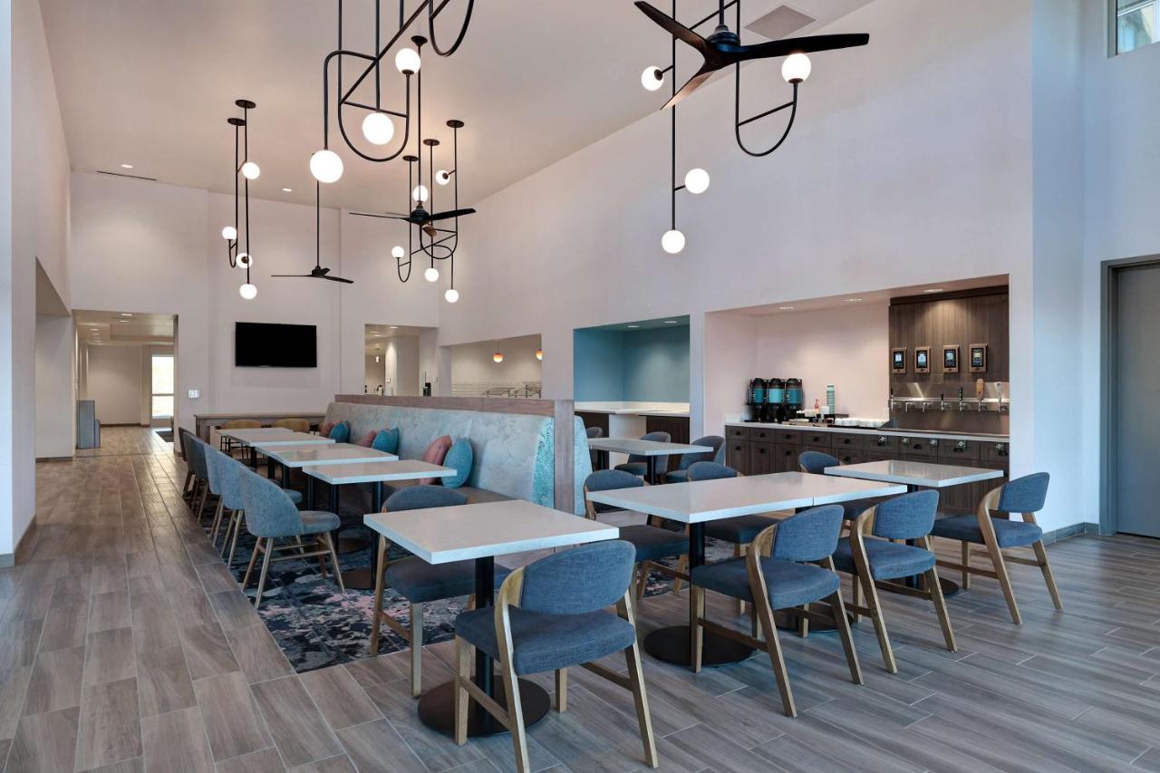| Homewood Suites By Hilton Santa Clarita/Valencia, Ca