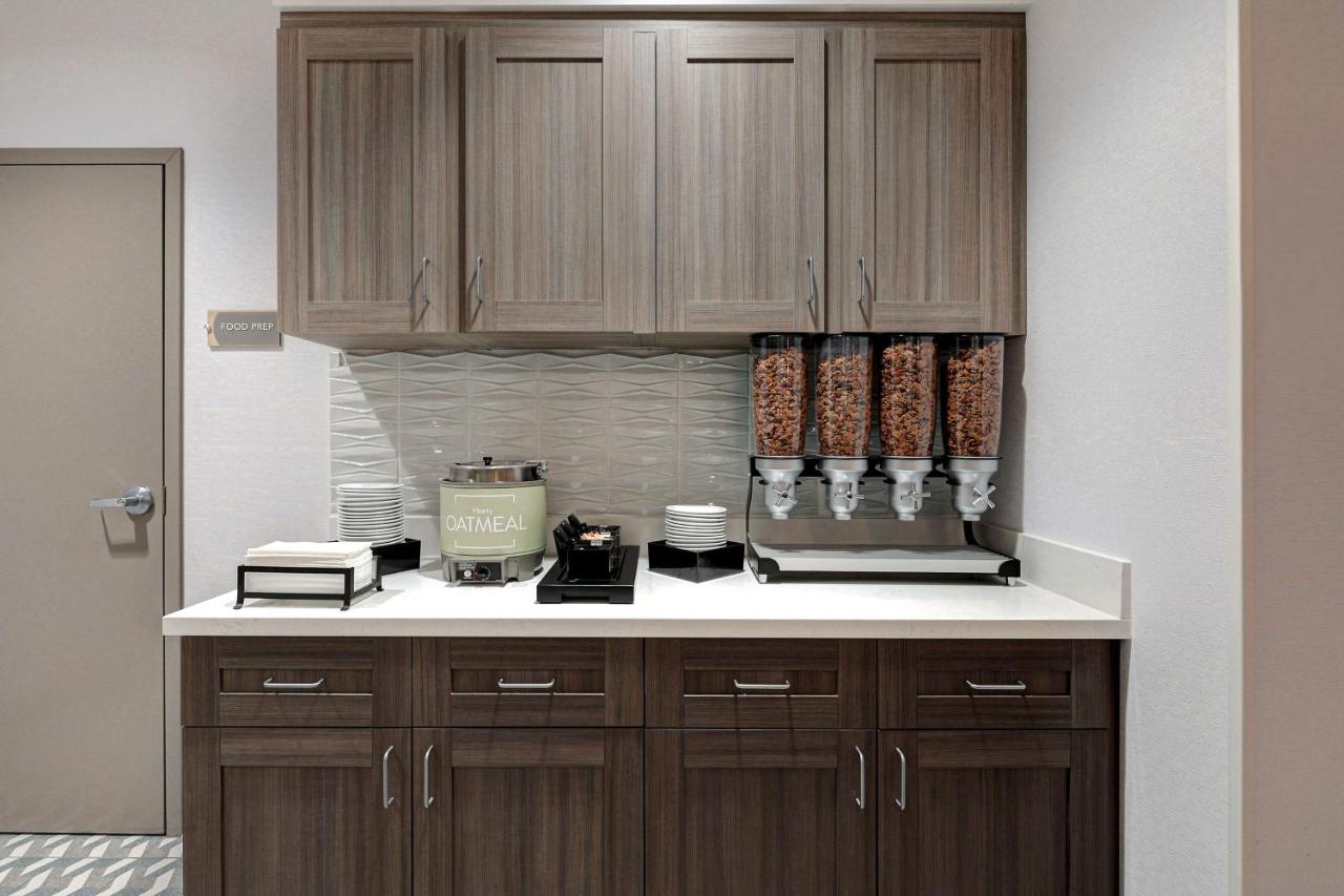| Homewood Suites By Hilton Santa Clarita/Valencia, Ca