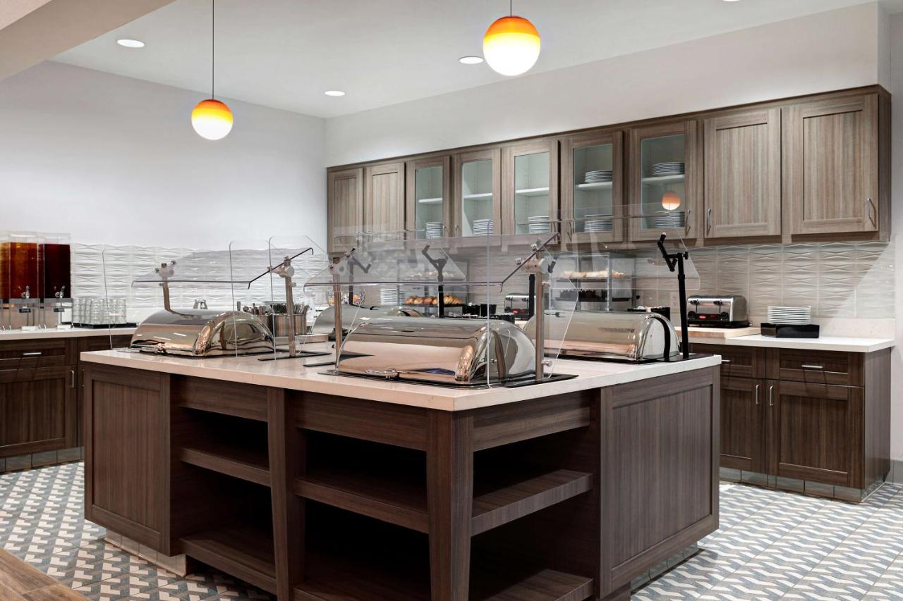 | Homewood Suites By Hilton Santa Clarita/Valencia, Ca