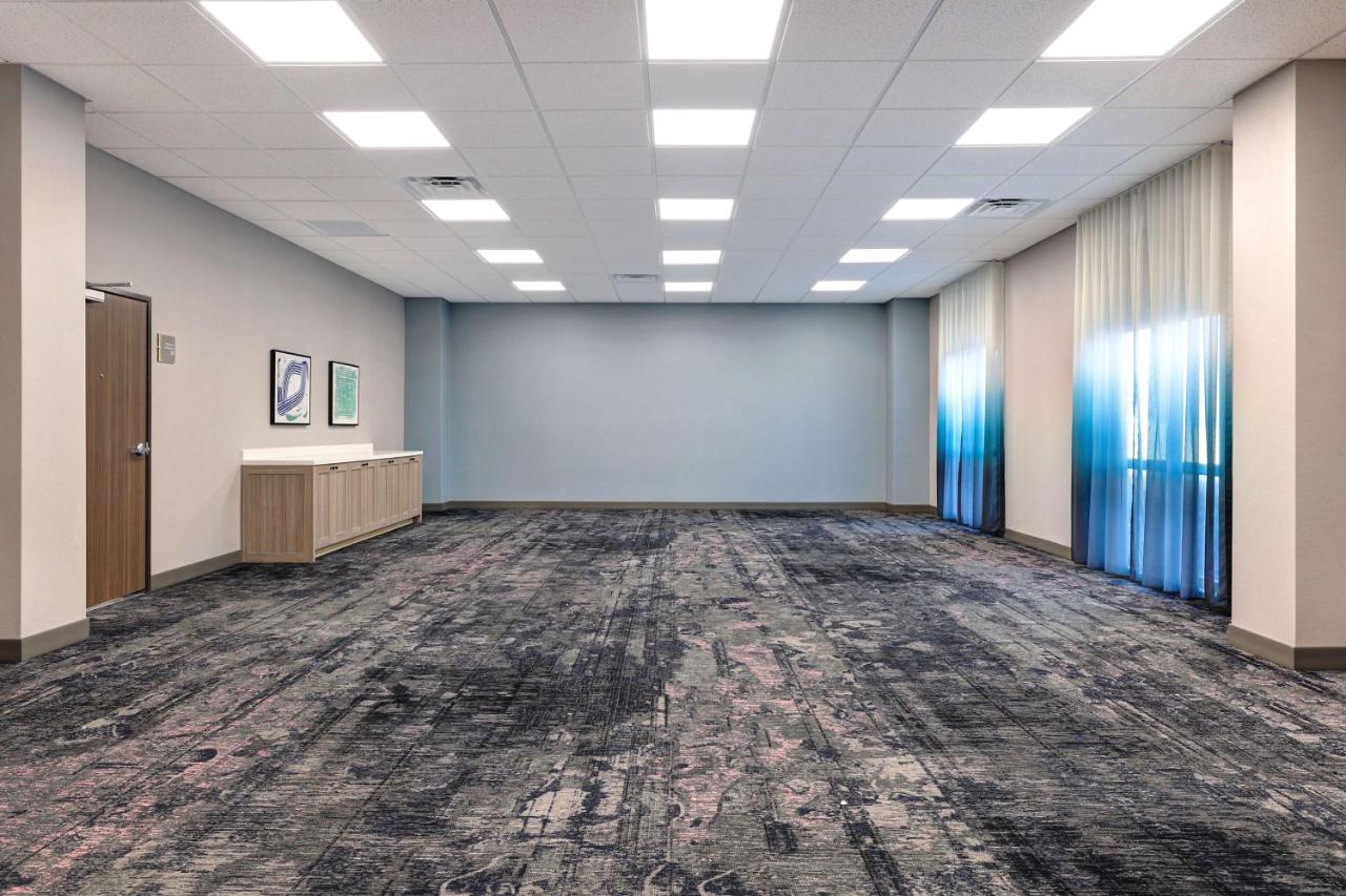 | Homewood Suites By Hilton Santa Clarita/Valencia, Ca