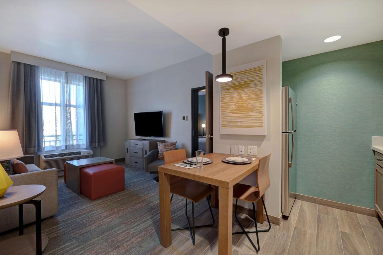 | Homewood Suites By Hilton Santa Clarita/Valencia, Ca