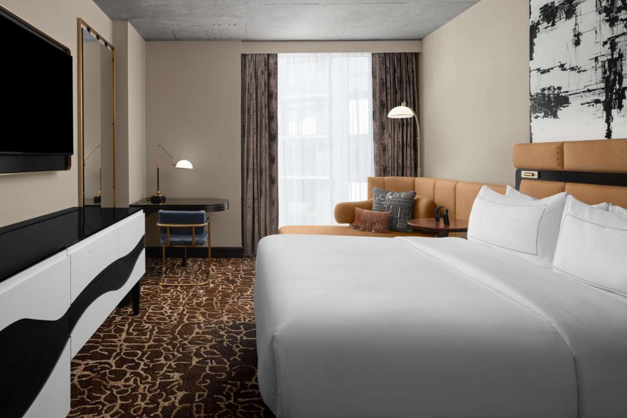 King Room with City View - Hearing Accessible at Hotel Fraye Nashville, Curio Collection By Hilton