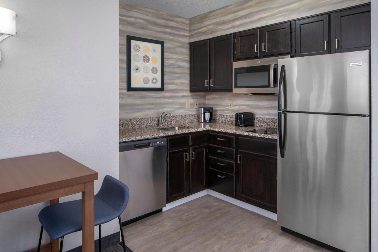 Studio, 1 Queen, Sofa bed at Residence Inn Charleston Riverview